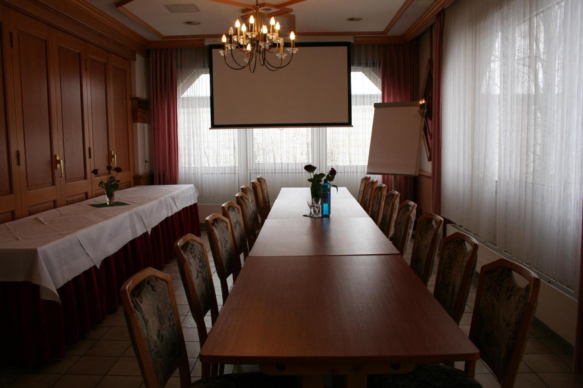 Hotel Shawi Эрцхаузен Экстерьер фото