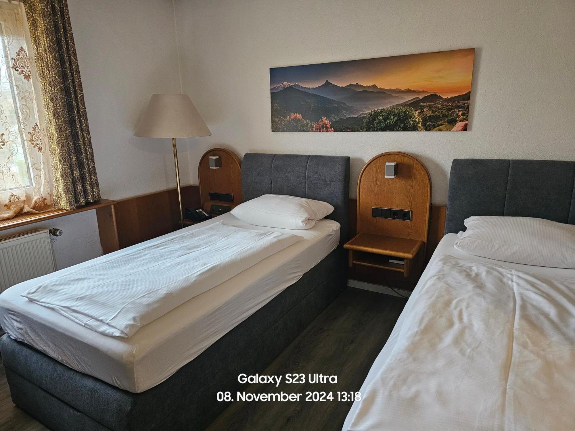 Hotel Shawi Эрцхаузен Экстерьер фото